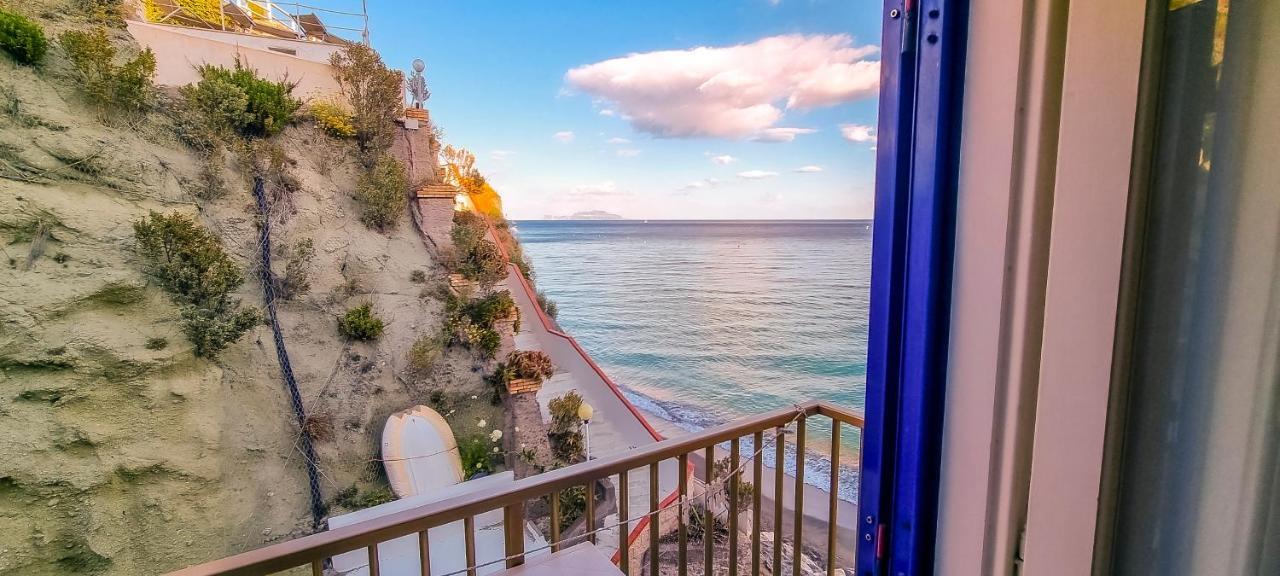 Hotel Regina Del Mare Barano d'Ischia ภายนอก รูปภาพ