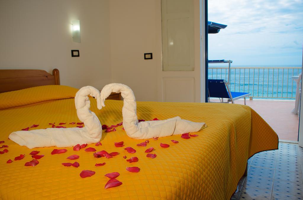 Hotel Regina Del Mare Barano d'Ischia ห้อง รูปภาพ