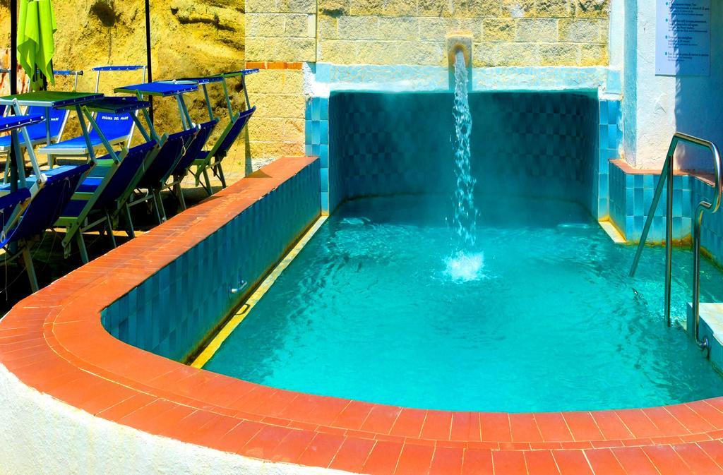 Hotel Regina Del Mare Barano d'Ischia ภายนอก รูปภาพ